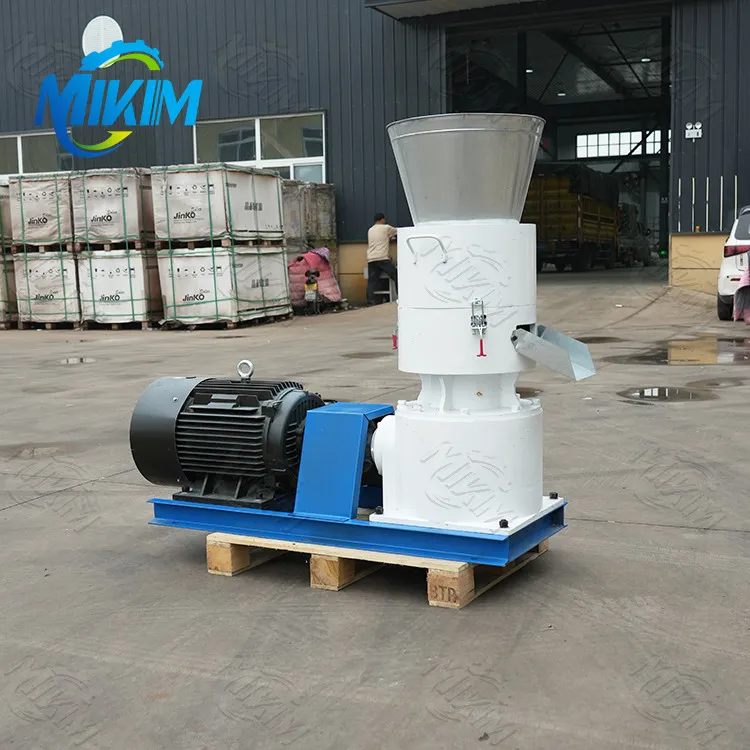 Daudzfunkcionāla mājlopu un mājputnu padeves mašīna